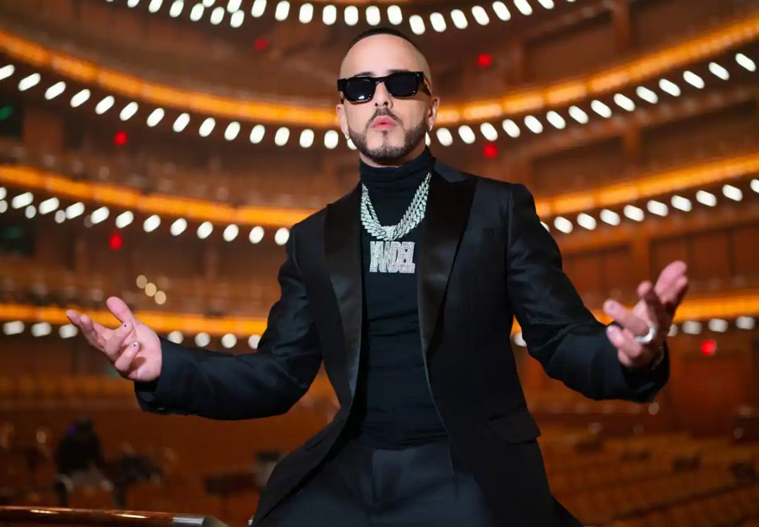Yandel Red Rocks Yandel lanza álbum 'Sinfónico' y anuncia gira - Chapin Radios